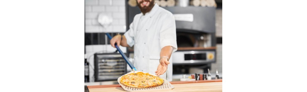 Forno pizza professionale: guida alla scelta tra elettrico, gas e tunnel