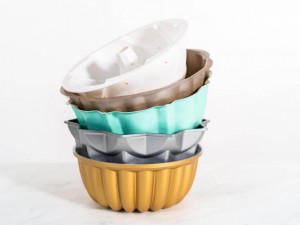 Scuola di pasticceria: come scegliere gli stampi per dolci, consigli utili per una scelta consapevole