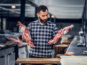 Abbattitore positivo e negativo: differenze operative nel laboratorio alimentare