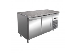  Refrigerated counters for pastry