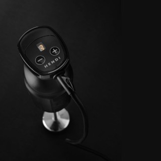 6 SPEED IMMERSION BLENDER WITH LCD DISPLAY